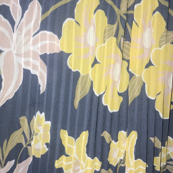 Loft Outlet long skirt size Large - Picture 2 of 2